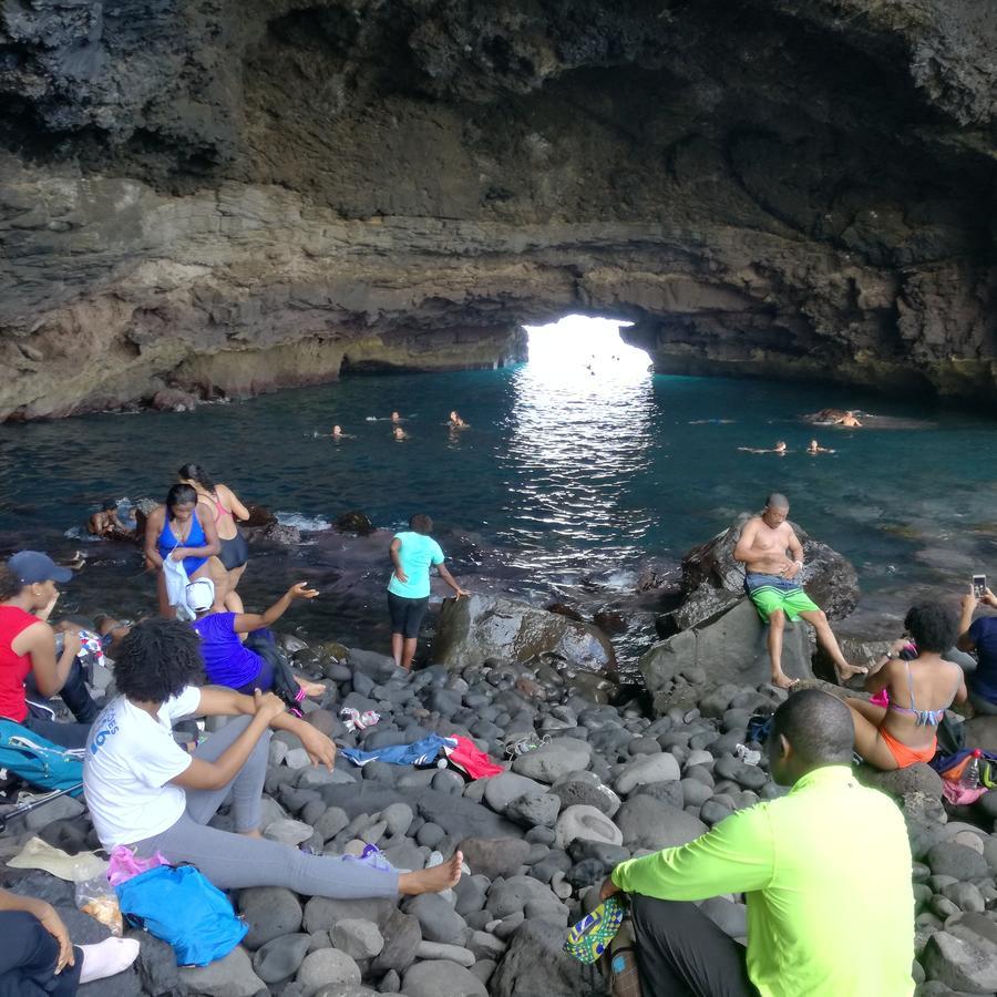 Morabeza Kriol Hostel Прайя Экстерьер фото